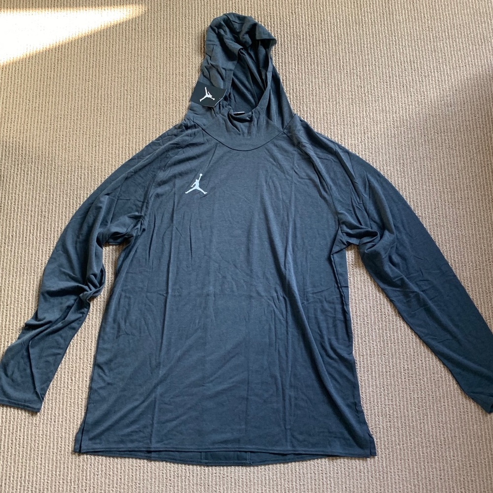 Jordan Dri-FIT 23 Alpha Long-Sleeve Hooded
